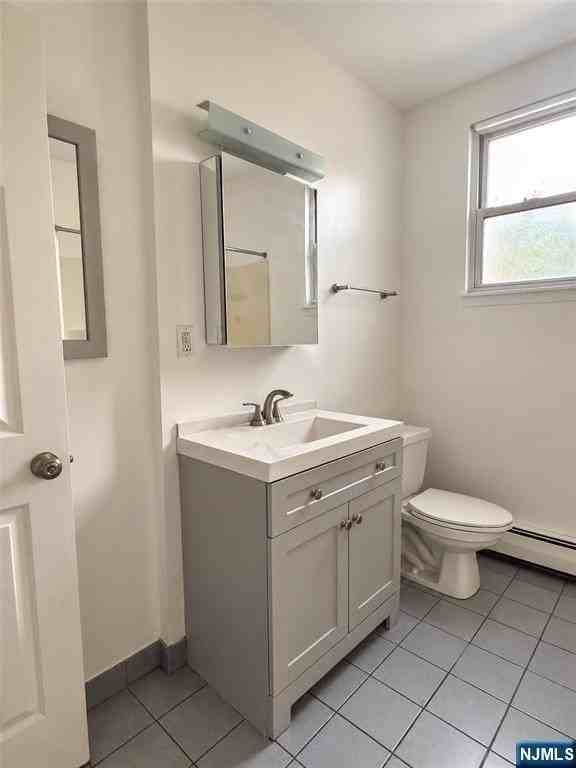 15 Grove St Apt A #15A - Photo 6 of 9