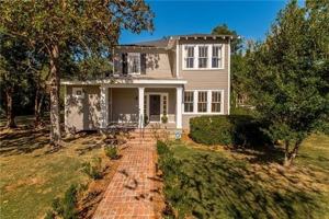 featured image of 813 S Jahncke Ave