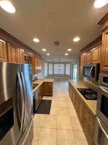 228 Constellation Dr - Photo 2 of 14