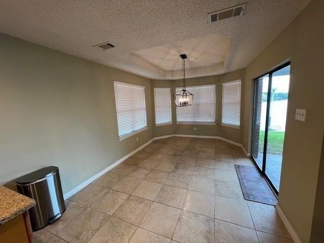 228 Constellation Dr - Photo 5 of 14