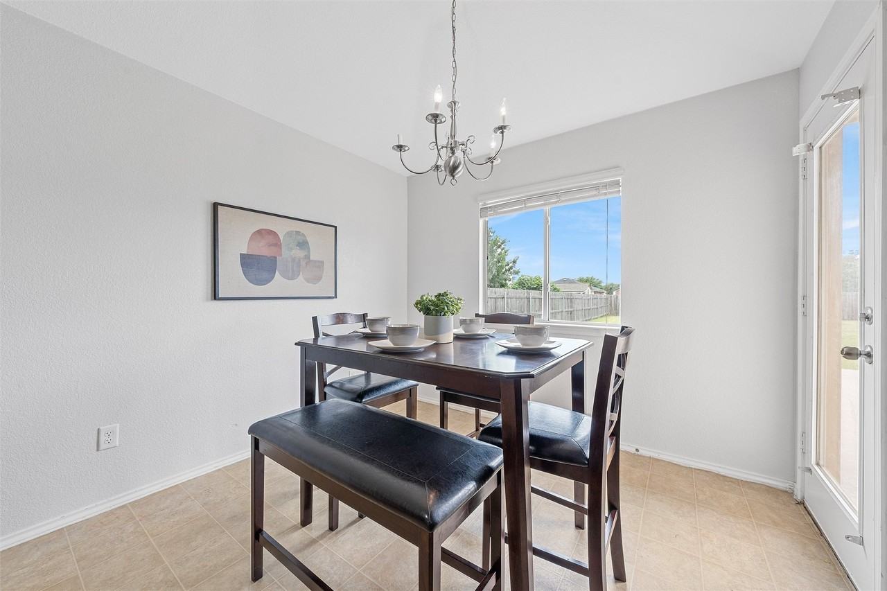 10120 Salem Way - Photo 6 of 19