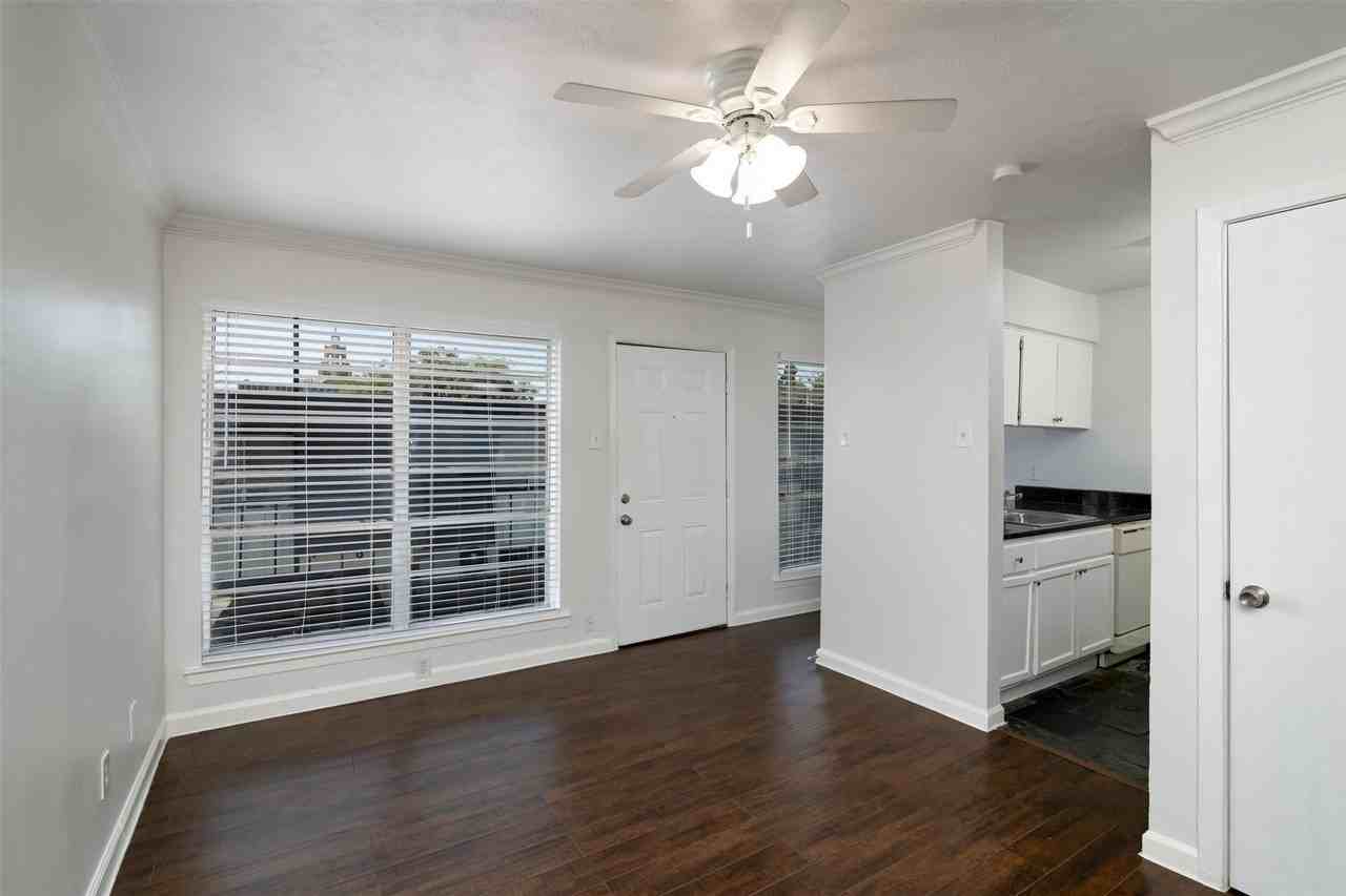 2816 Throckmorton St #7 - Photo 3 of 18