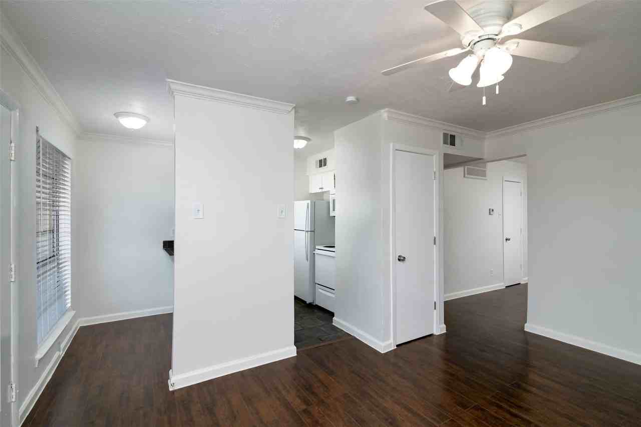 2816 Throckmorton St #7 - Photo 4 of 18