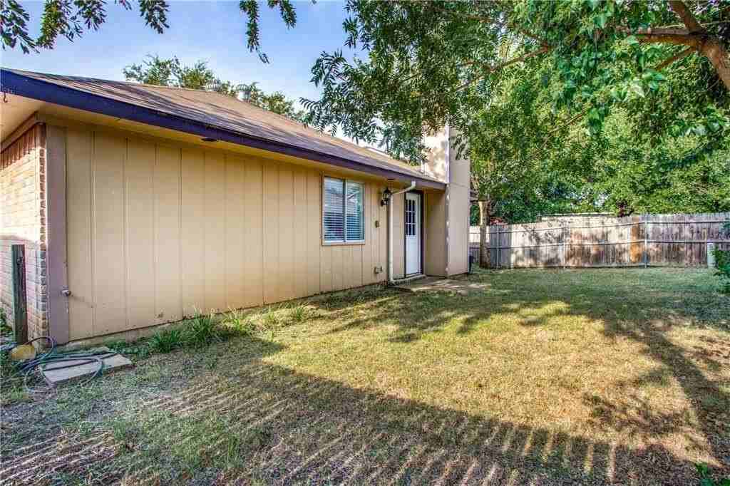 6817 Haltom Rd - Photo 3 of 25