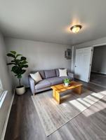 featured image of 1621 1/2 Halford St