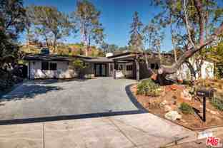 16047 Meadowcrest Rd - Photo 1 of 1