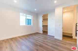5325 Ben Ave #1-2 - Photo 3 of 8