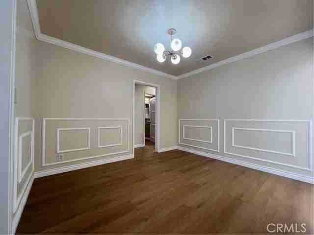 5838 Camellia Ave - Photo 2 of 7