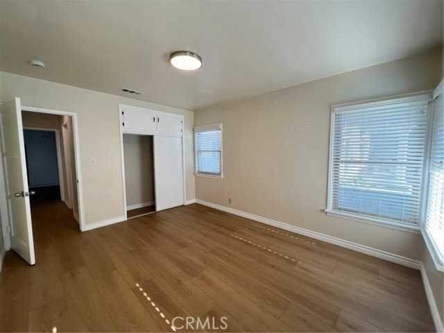 5838 Camellia Ave - Photo 6 of 7