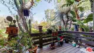 21821 Burbank Blvd #139 - Photo 2 of 8