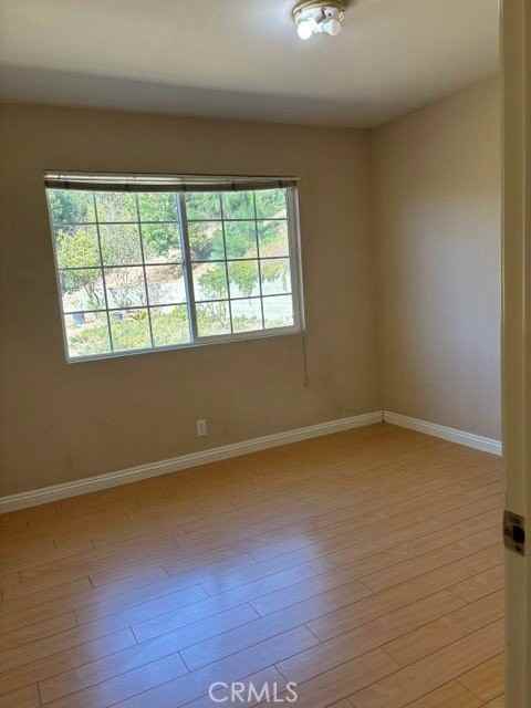 519 Taylor Dr - Photo 7 of 8