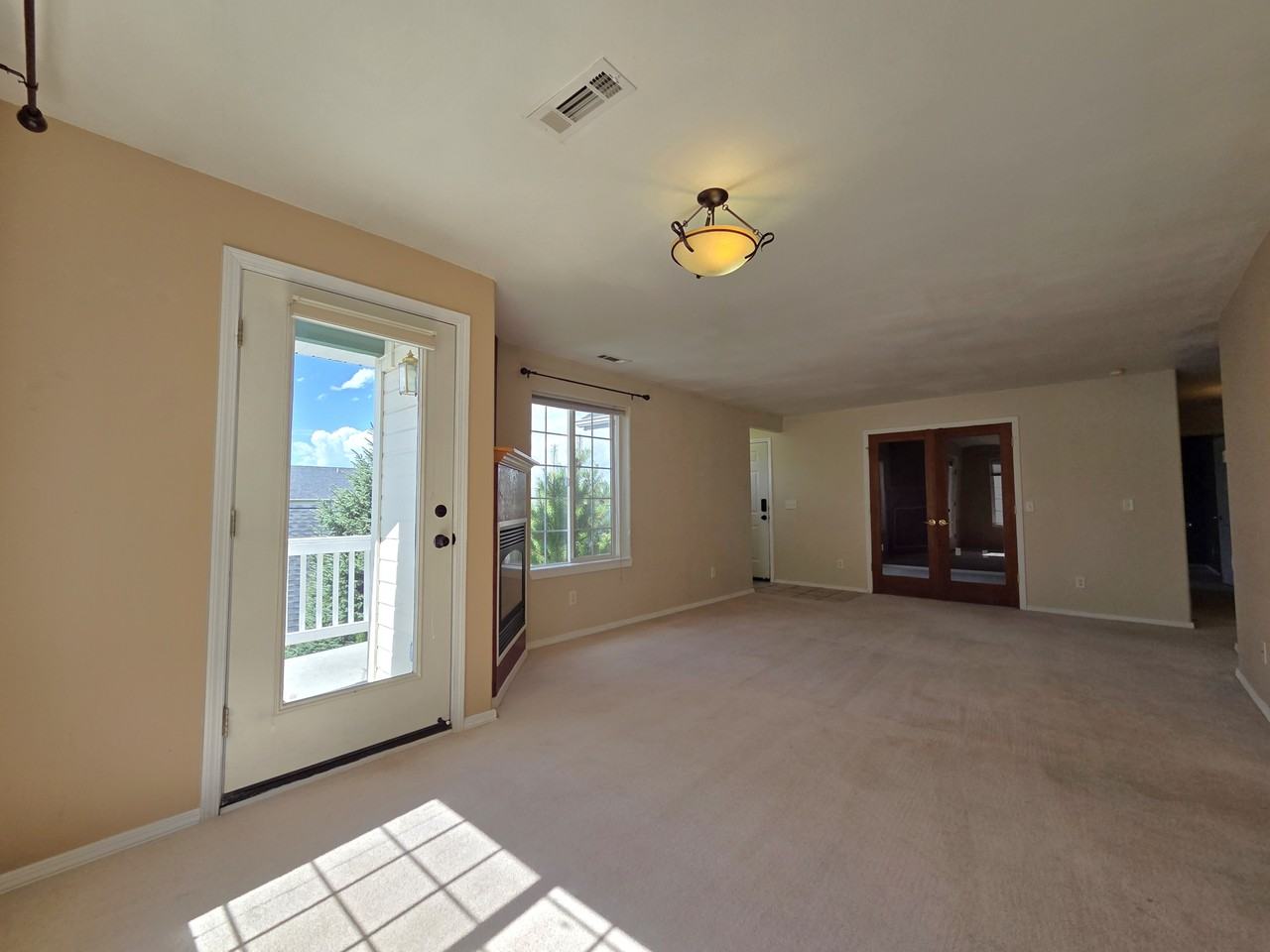 2940 W Villard St #G - Photo 4 of 15