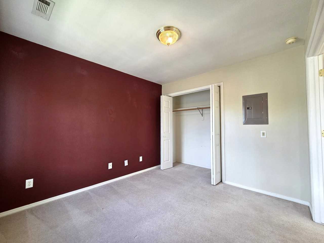 2940 W Villard St #G - Photo 7 of 15