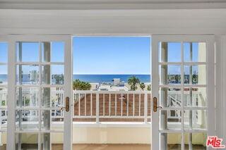 25 Arcadia Ter #PH - Photo 3 of 8