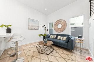 2955 Midvale Ave - Photo 4 of 8