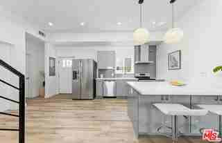 2955 Midvale Ave - Photo 6 of 8