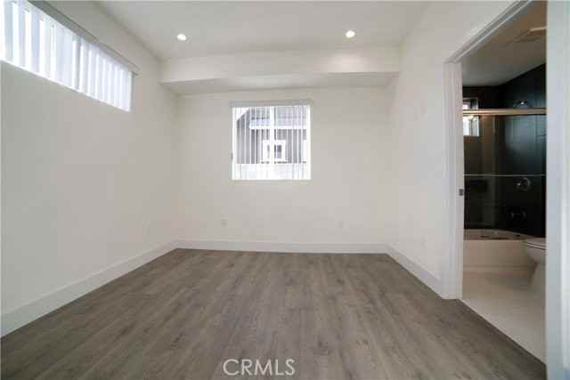 4559 1/2 Pickford St #4559 - Photo 4 of 8