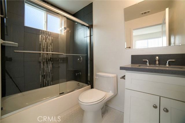 4559 1/2 Pickford St #4559 - Photo 6 of 8