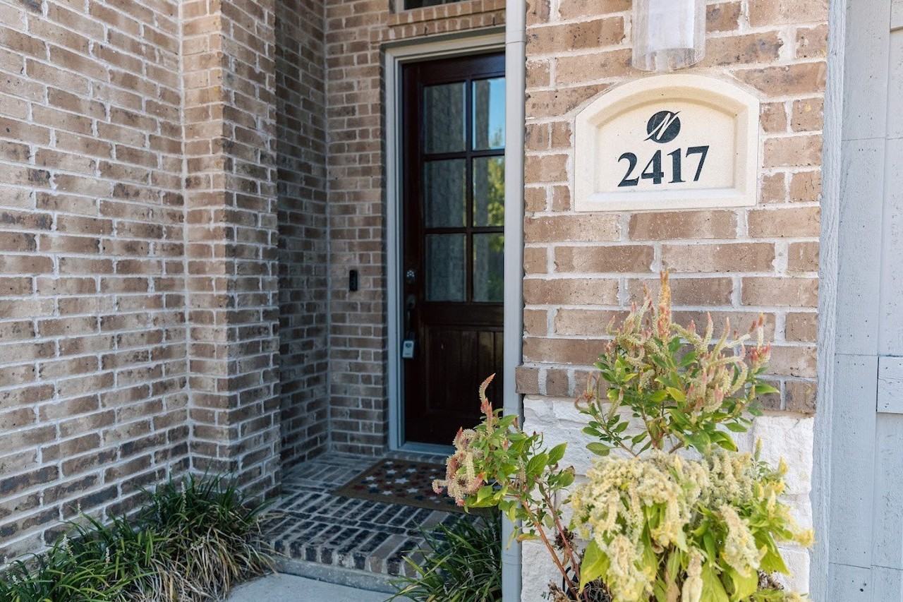 2417 Mare Rd - Photo 2 of 38