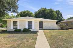 2718 Oakmont Dr - Photo 1 of 1