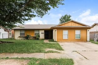 7225 Harold Walker Dr - Photo 1 of 1