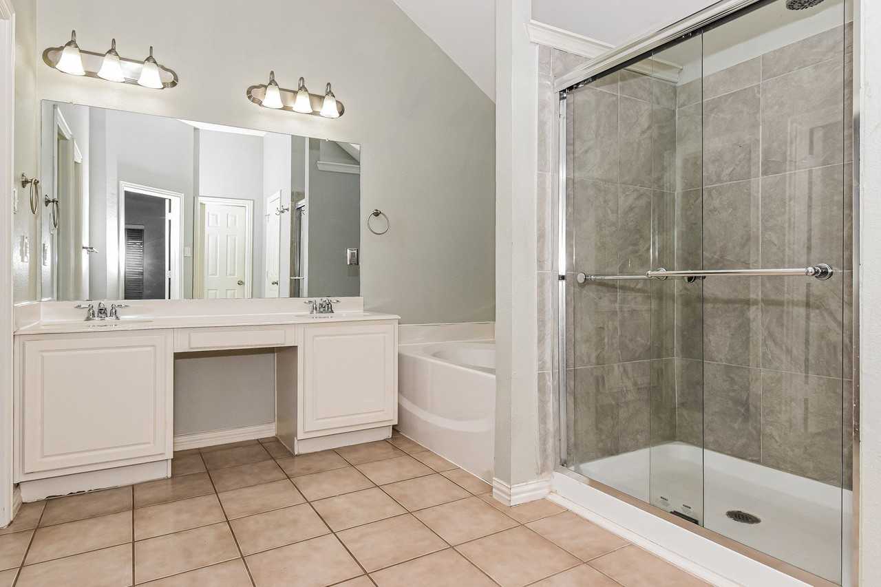 1204 Lost Valley Dr - Photo 7 of 8