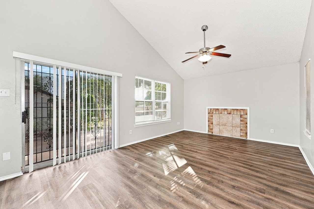 810 Bitter Creek Dr - Photo 5 of 12