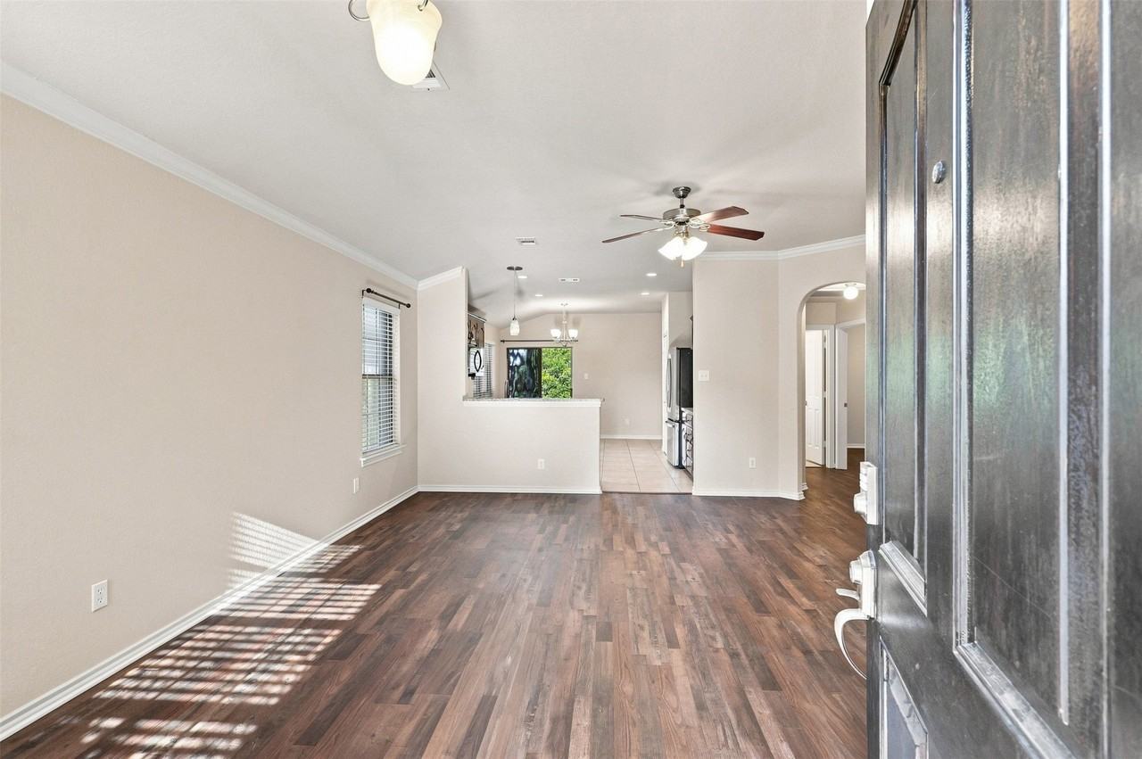 5412 Austin Ridge Dr - Photo 6 of 38