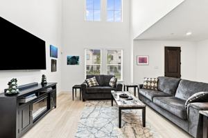 featured image of 4833 Lunker St