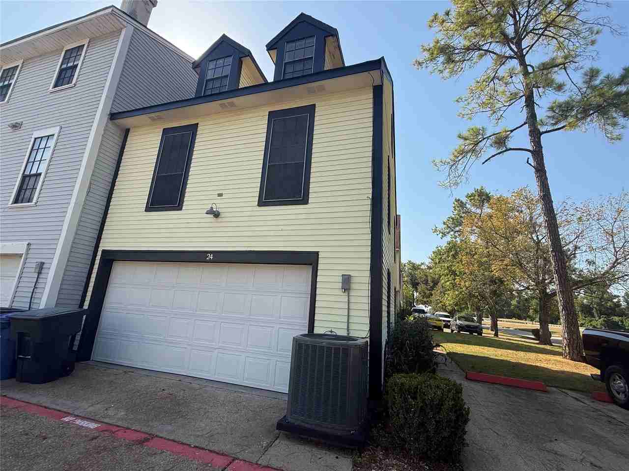 1401 Oden St #24 - Photo 2 of 21
