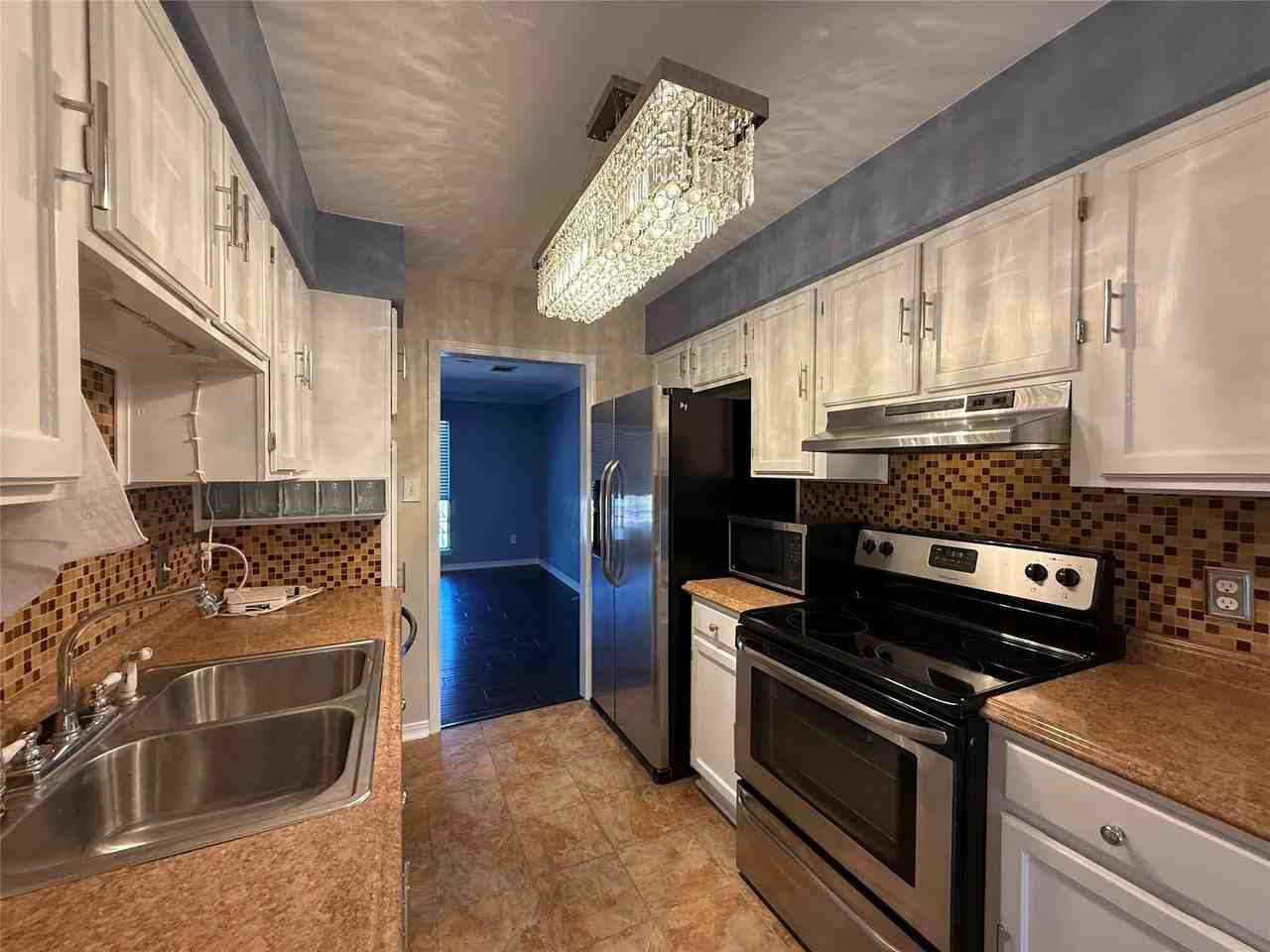 1401 Oden St #24 - Photo 7 of 21