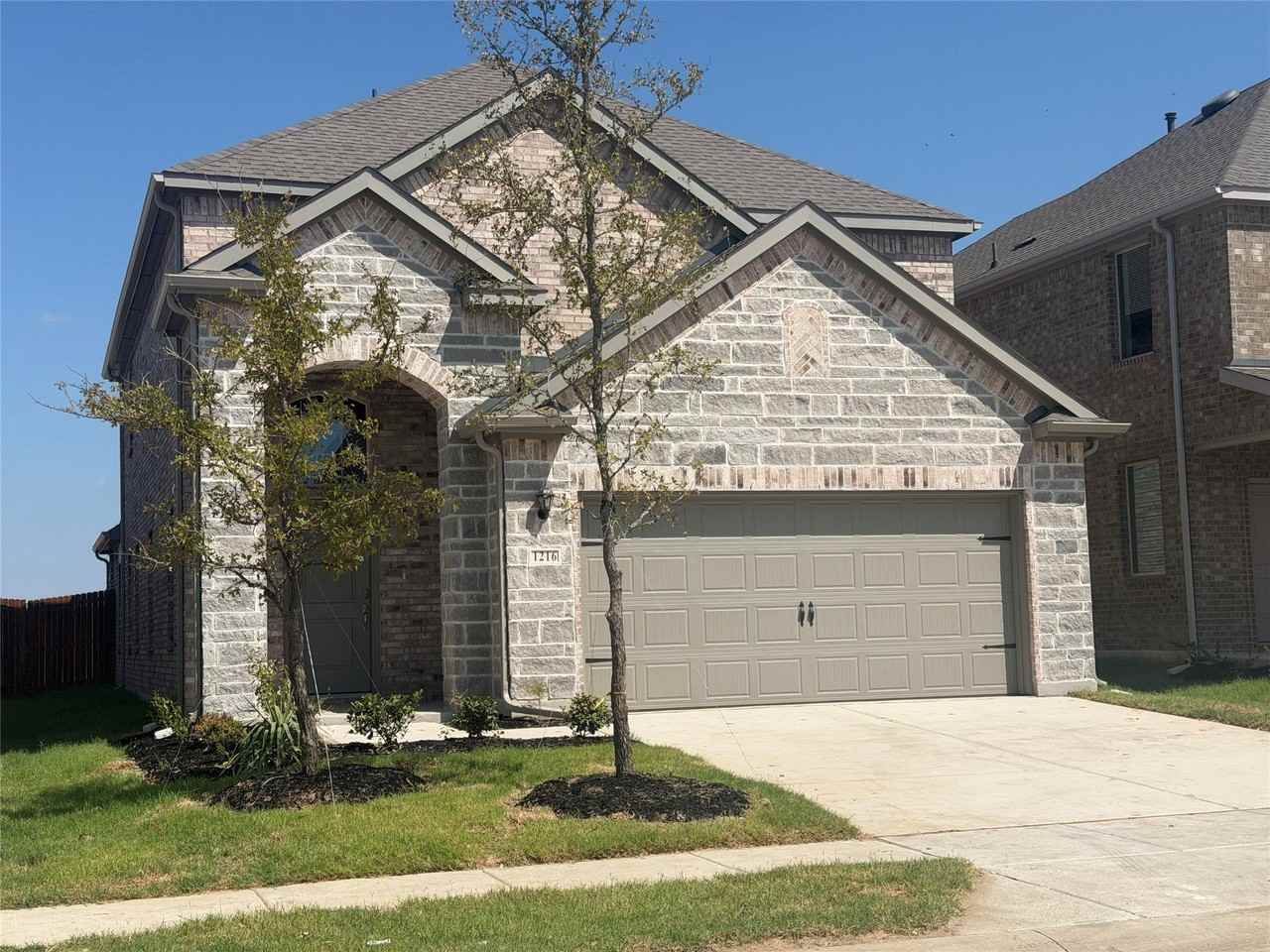 1216 Silent Peak Dr - Photo 2 of 23