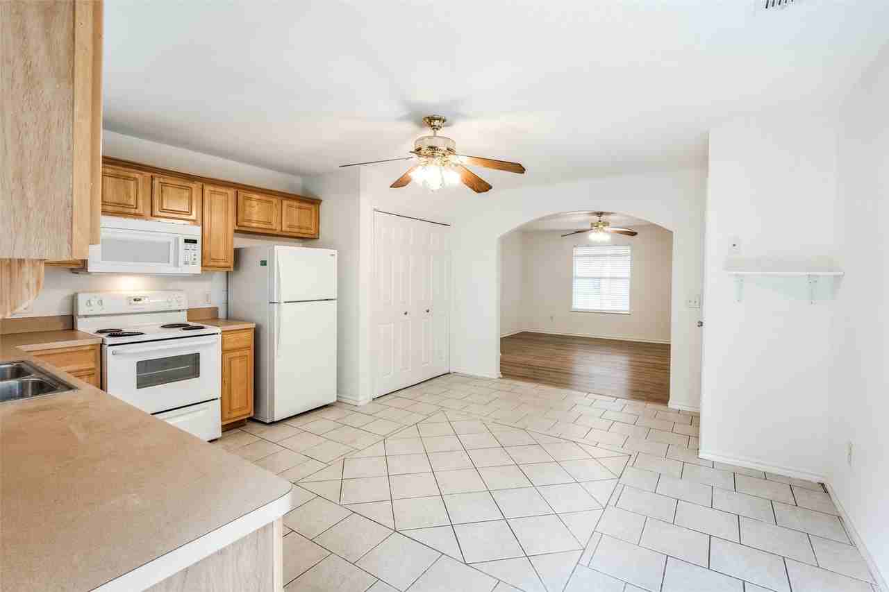 204 Gerrish St #A - Photo 6 of 12