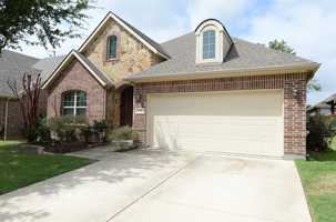 featured image of 3300 Glen Crest Ln