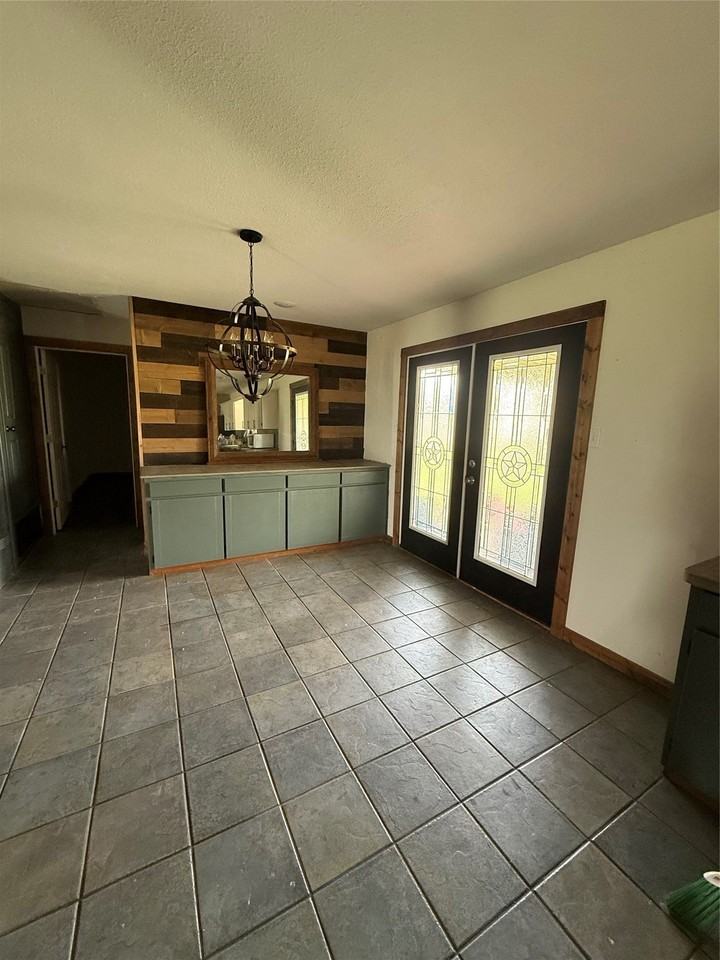 3471 County Road 177 - Photo 7 of 18