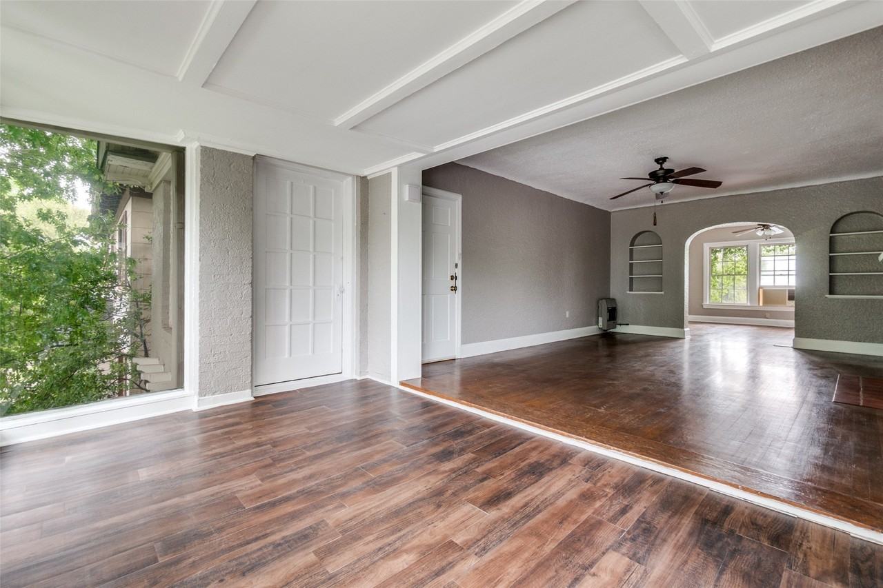 4133 Hawthorne Ave - Photo 7 of 12