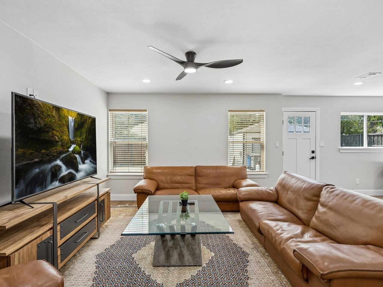 5058 W University Blvd - Photo 5 of 26