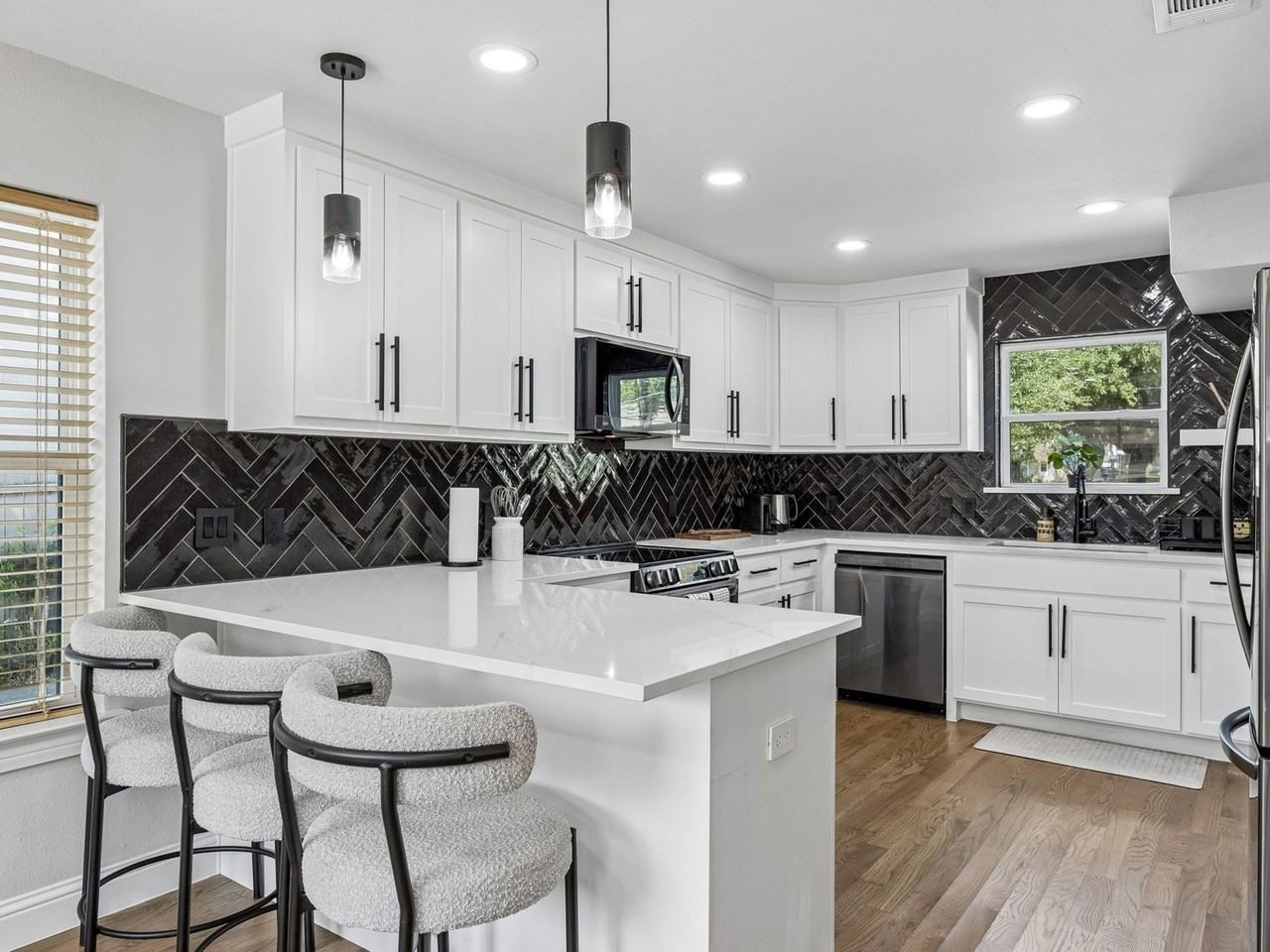 5058 W University Blvd - Photo 6 of 26