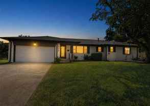 436 Degan Ave - Photo 1 of 1