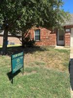 featured image of 2755 Hacienda Lake Dr