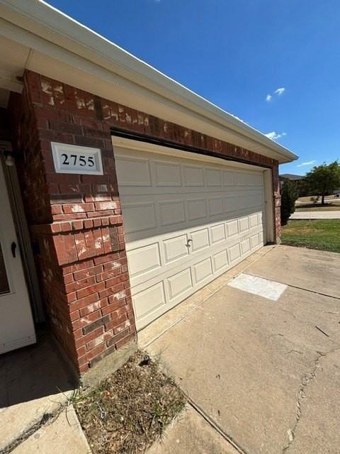 2755 Hacienda Lake Dr - Photo 5 of 36