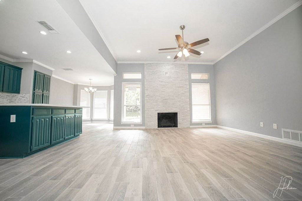 8016 Tree Leaf Ln - Photo 4 of 23
