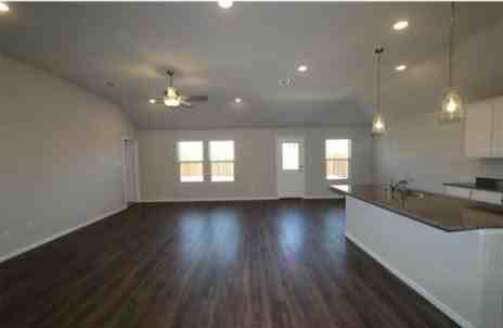 1929 Indian Grass Dr - Photo 2 of 5