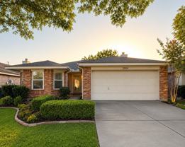 2909 Windhaven Dr - Photo 1 of 1