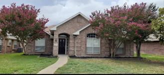 8001 Kings Ridge Rd - Photo 1 of 1