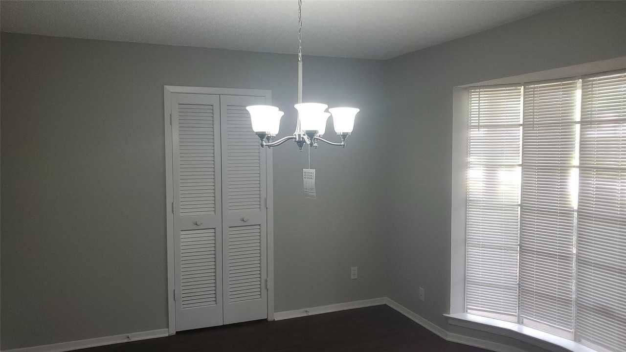 317 Doral Pl - Photo 6 of 16