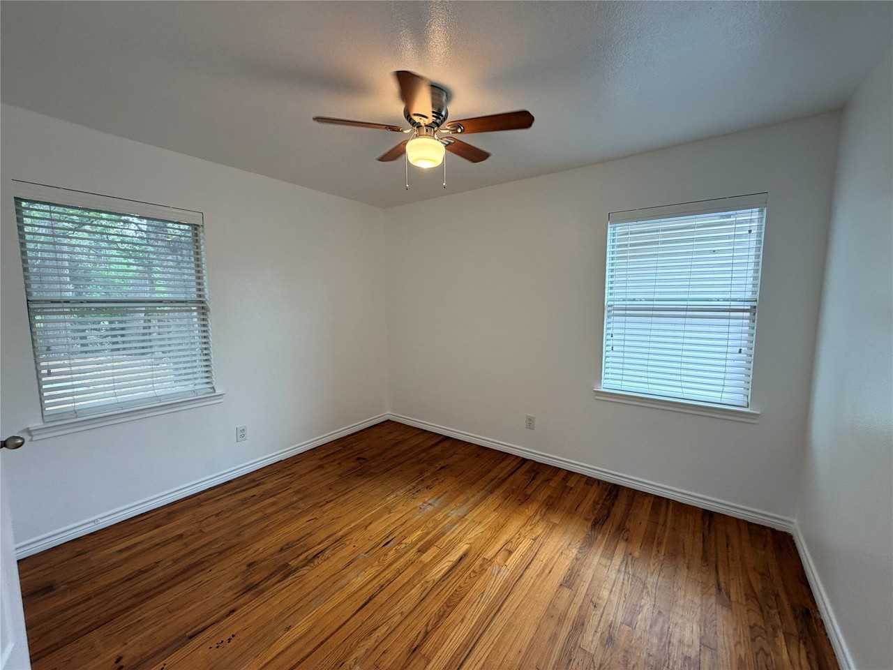 1013 W Tucker Blvd - Photo 5 of 13