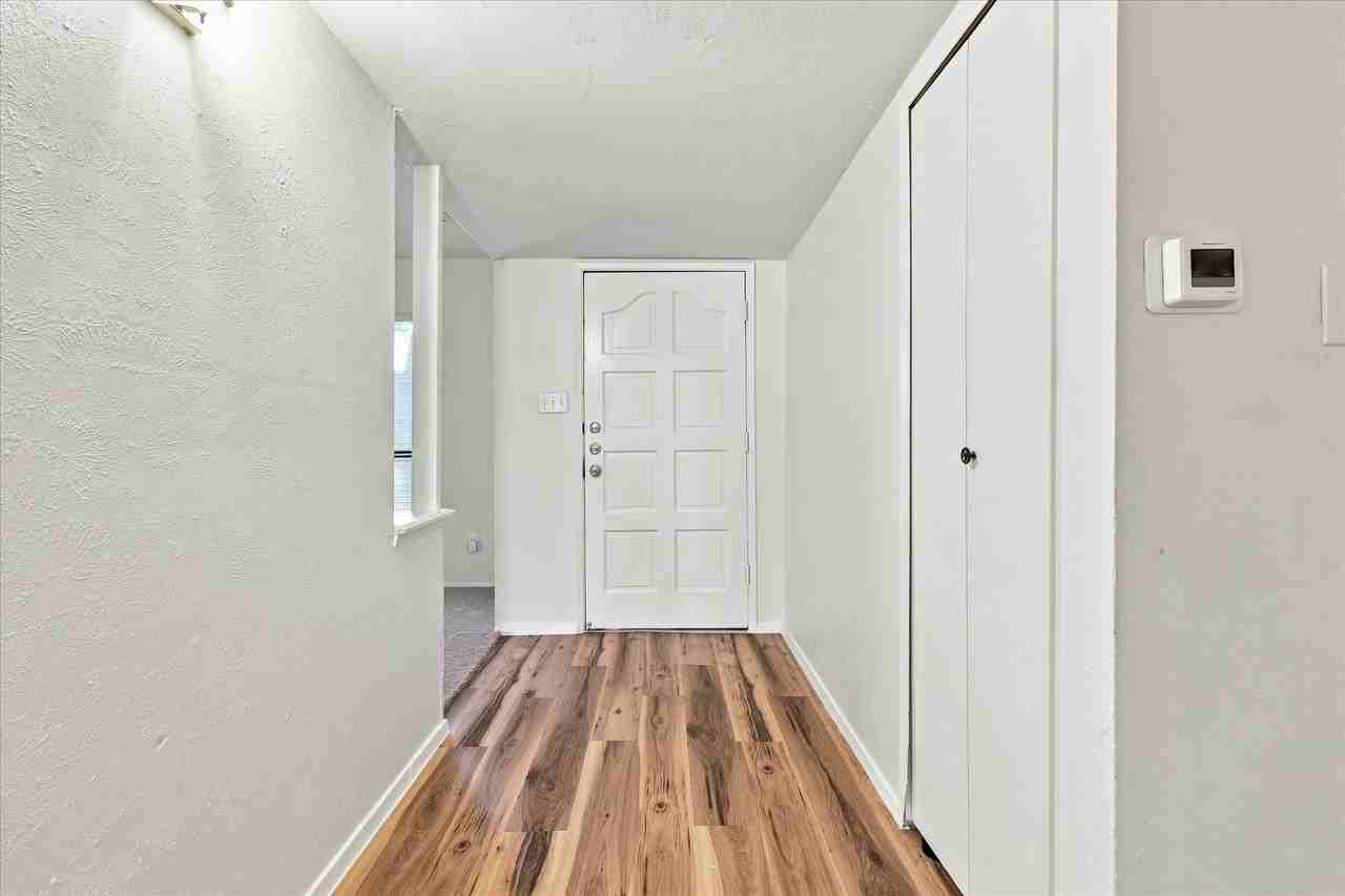 411 Clear Creek Ln - Photo 2 of 39