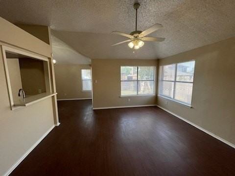10228 Ridge Oak St - Photo 2 of 9