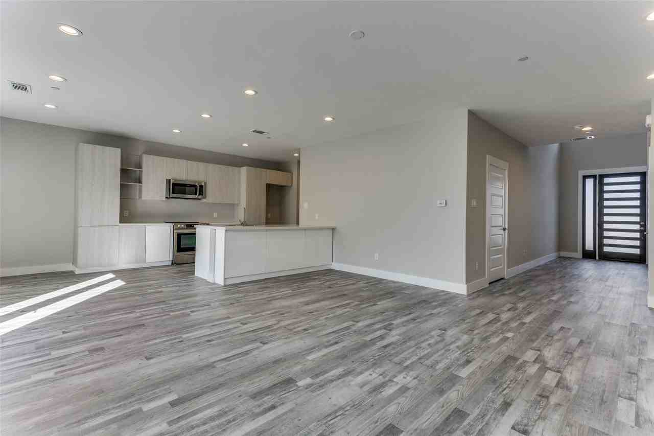 3017 Mayeda Cir - Photo 7 of 8